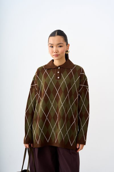 LOCCO Women's Shirt Collar Buttoned Diamond Pattern Knitwear Sweater Brown