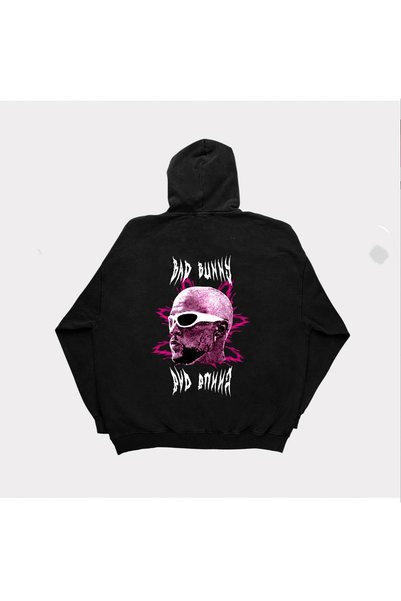 PANDORICA سويت شيرت بقلنسوة مطبوع عليه BAD BUNNY للجنسين