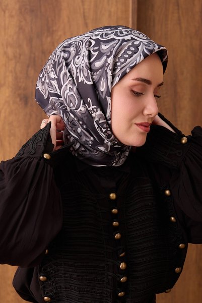 Silk Home وشاح حريري من التويل بنقشة بيزلي عرقية باللون الأسود