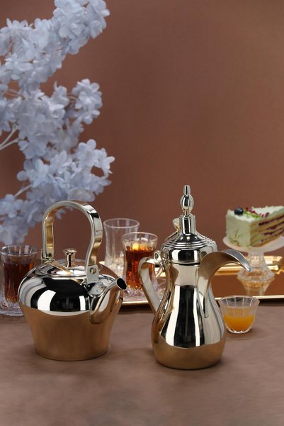 AL-HMAMMAMI طقم دلة وابريق ذهبي سادة وسط