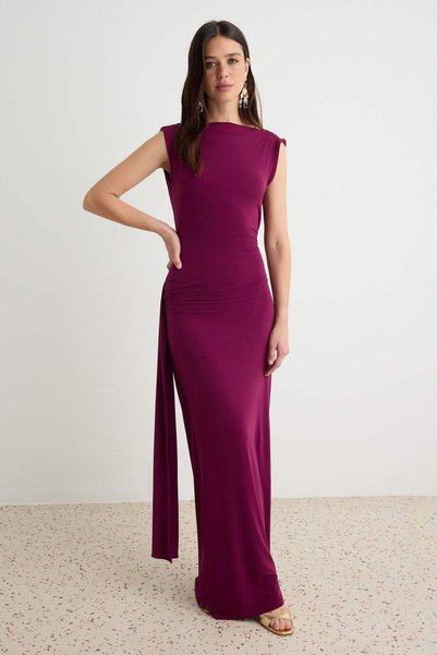 Trendyol Kollektion Lila, einfarbig gestricktes Sandy Maxi-Abendkleid und Abs...