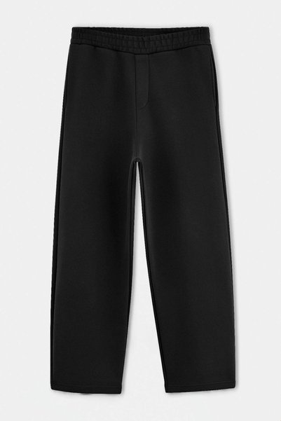 Trendyol Collection Pantaloni de trening negri, largi, din țesătură groasă Pa...