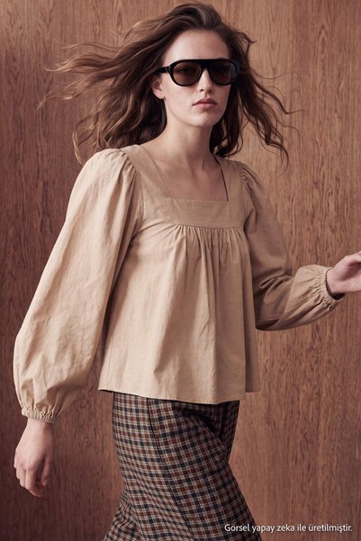 Trendyol Collection Beige Square Neck Front Stitching Detailed Blouse Twoaw27...