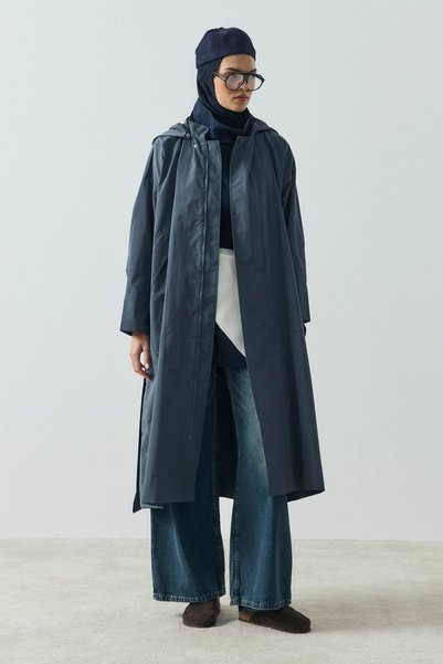 QANU Hooded Oversize Raincoat Indigo