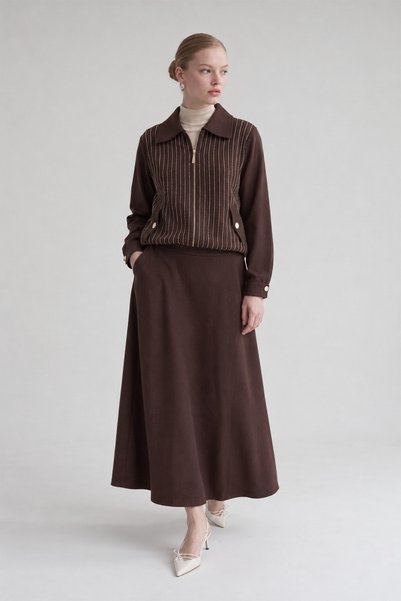 Levidor Vertical Stripe Detailed Skirt Suit Brown