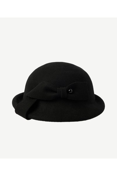 Yargıcı Wool Hat with Bow Detail