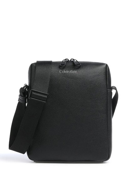 Calvin Klein حقيبة كتف رجالية K50K508690-BAX