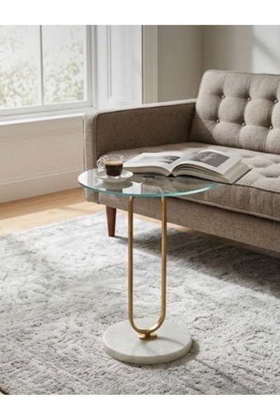 IN HOME STORE طاولة جانبية بسطح زجاجي وقاعدة رخامية بتصميم عصري شفاف وذهبي