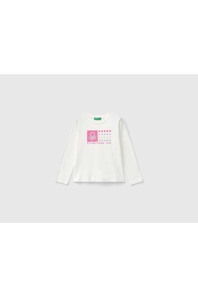 United Colors of Benetton تي شيرت بناتي بأكمام طويلة وطبعة لامعة