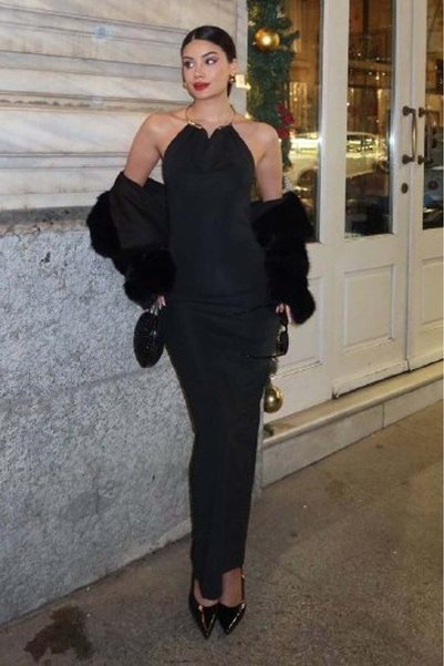KECHİ WOMAN Rochie din țesătură Dalgıç cu accesorii la gât — Negru