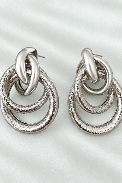 stainless steell İç İçe Geçmeli Burgu Halka Küpe 316L Paslanmaz Çelik Gümüş Renk - Kadın