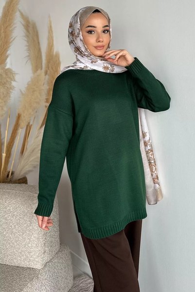 TOZLU Gülseli Crew Neck Slit Hijab Knitwear Tunic