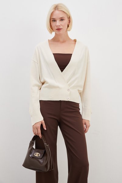 Fulla Moda Double-Breasted Collar Casual Knitwear Cardigan