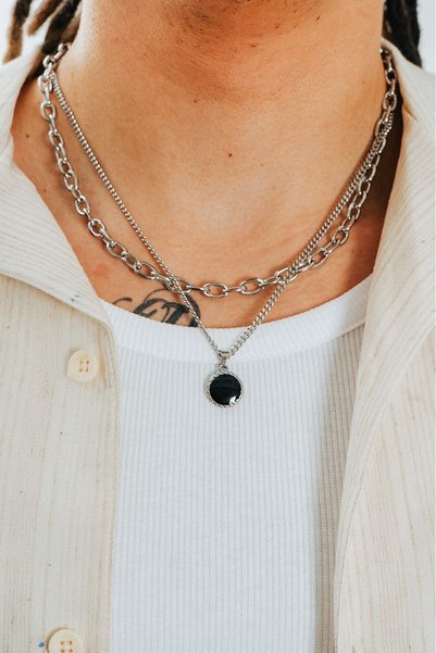 UKHWD SUPPLY Two Chain Steel Minimal Locket Necklace