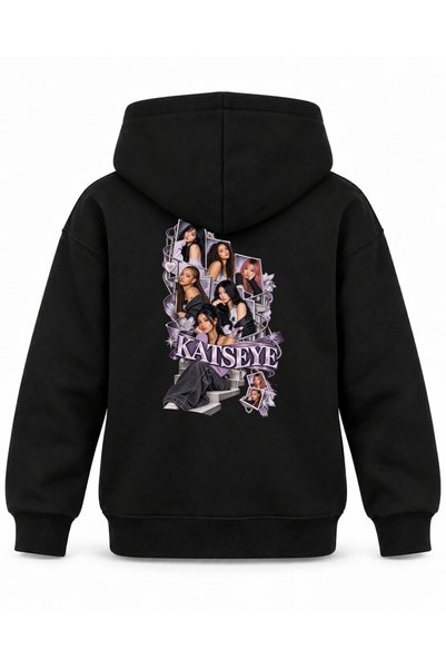 SVART WEAR سويت شيرت بقلنسوة للأطفال مطبوع عليه عبارة Open Staircase Editoria...