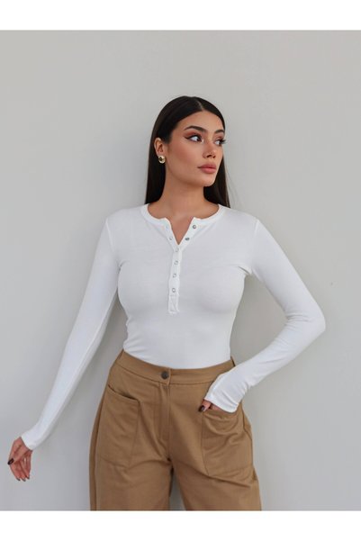ESRAHELVACI Çıtçıtlı Modal Bluz