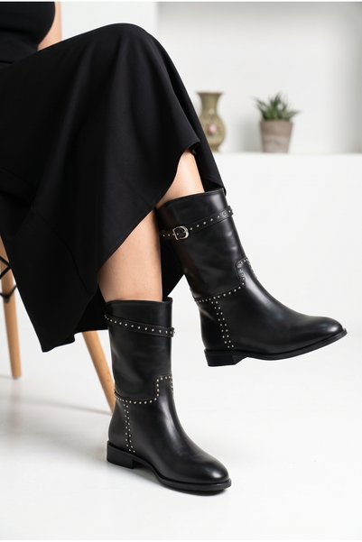 MERVESTORE Women's Studded Detailed Buckle Short Heeled Riding Boots