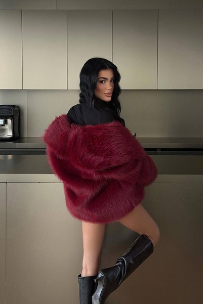 Bak'ap جاكيت فاخر من الفرو الصناعي بياقة شال