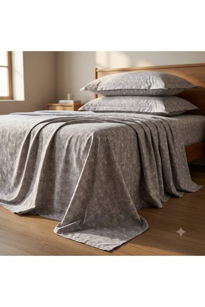 Generic 3 Pieces Flat Bedsheet Set with Floral Pattern King Size Bed Pillow C...