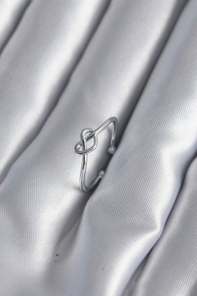 kumkumticaret Silver Color Knot Model Women's Ring