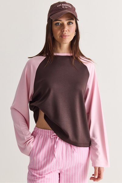 Bianco Lucci Women's Regular Raglan Sleeve Color Block Long Sleeve Sweatshirt...
