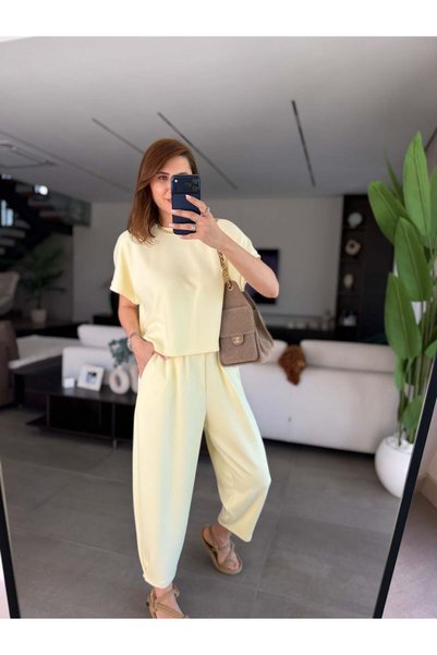 Betül Babacan Sarı Şalvar Takım