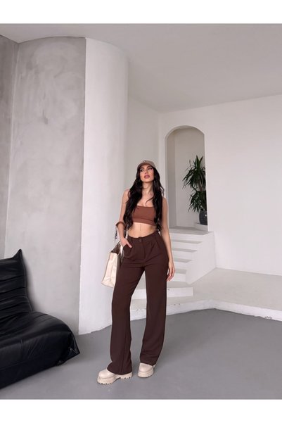 Sweet Club بنطلون قماشي واسع الساقين مع ثنيات مطاطية