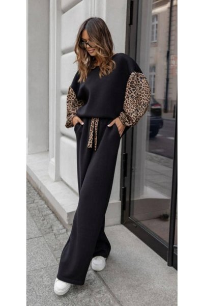 styleFlex Women's Tracksuit Made of 50% Elastic Viscose, Animal Print Sleevel...