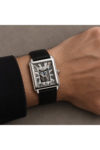 ALSULTAN WATCH ساعة جيرالت – تصميم مستوحى من The Witcher – ساعة يد مستطيلة بإطار فضي وسوار أسود