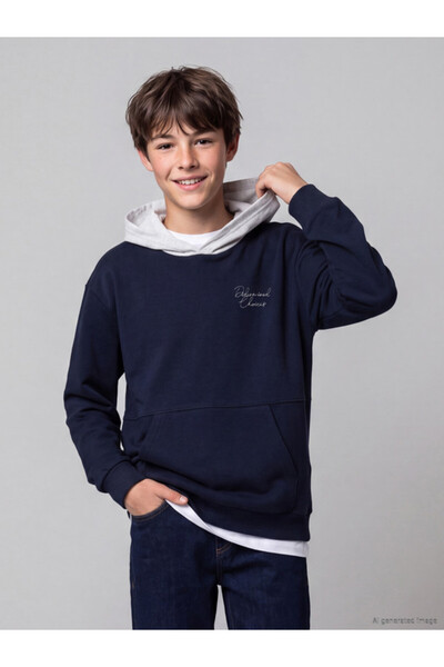LC Waikiki Esvab • Modern & Distinctive Hooded Boys' Thick Sweatshirt
