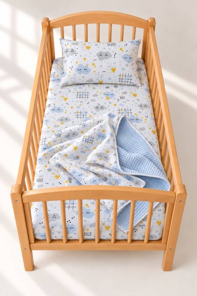 Yada Baby %100 Organik Pamuklu İnterlok Kumaştan Çift Taraflı Kullanımlı Pike & Lastikli Çarşaf & Yastık Kılıfı 3'lü Seti / Bebek - Çocuk Çift Katlı Pike Takımı