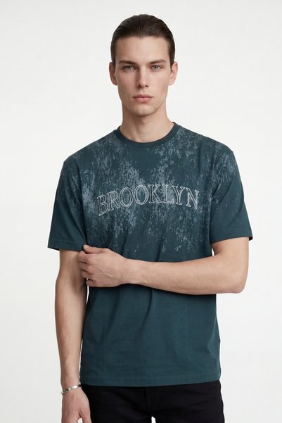 HAKKE Men's Brooklyn Printed Oversize T-Shirt