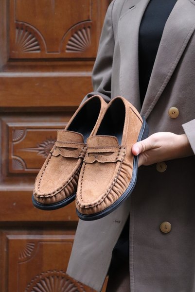 Trendlov OLVENİA Taba Süet Kadın Günlük Rahat Loafer Ayakkabı - Kaymaz Taban Büzgülü Penny Moccasin