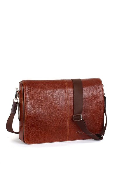 Aka Deri Shoulder Bag 230 63