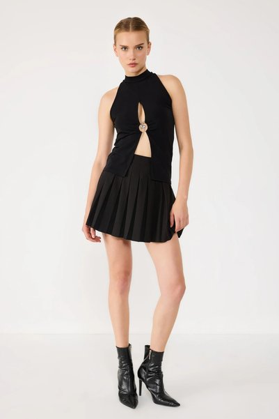 No Matter What Women's Halter Neck Low-Cut Detailed Blouse
