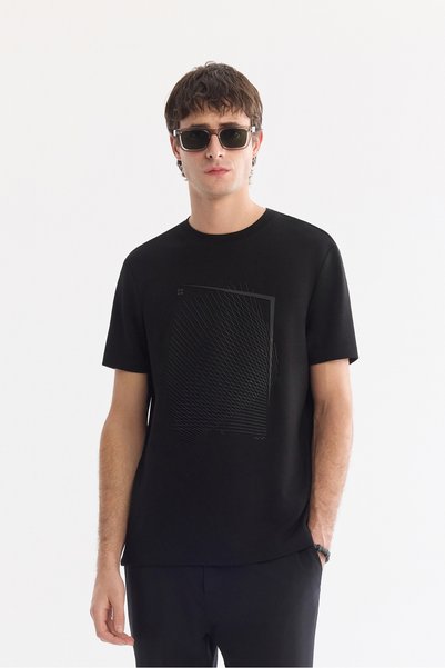 Avva Men's Black Crew Neck Printed Bi-Stretch Interlock Regular Fit T-Shirt A...