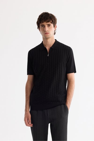 Avva Men's Black Polo Neck Zippered Rayon Knitwear Regular Fit T-Shirt A42Y5128