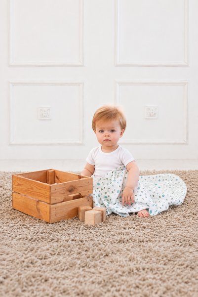 Caline Baby غطاء قماش موسلين نمط زهرة - أزرق 120x120 سم + 4 مناديل مبللة للفم