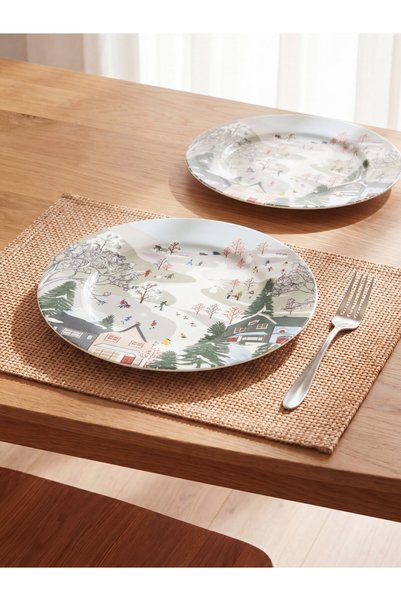 LC Waikiki I Winter-Themed Cake Plate from Freezen Store, 19 Cm.