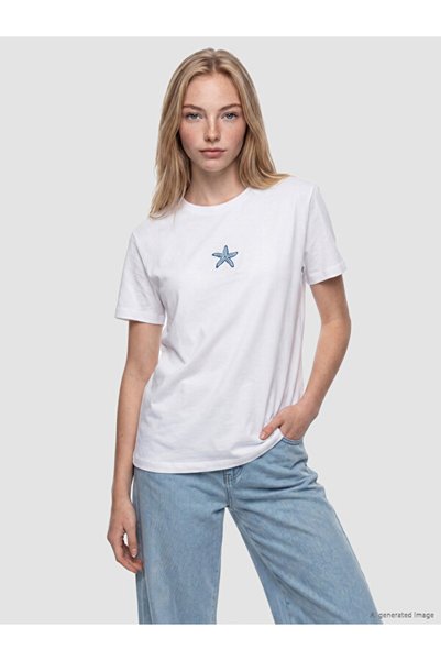 LC Waikiki Λαμπερές επιλογές από το Shining Store: Γυναικείο t-shirt από 100%...