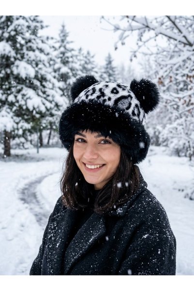 Lady Yonca Çift Ponponlu, Siyah Leopar Desenli Kadın Peluş Kürk Bere - Kalpak...