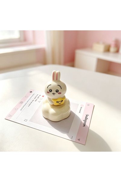 BANDAI 1pcs Chiikawa Rotatable Car Dashboard Ornament Usagi Desktop Toy Decor...