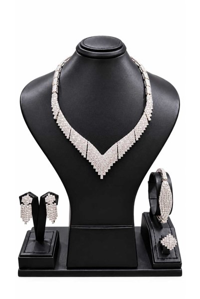 Velora Dresses طقم مجوهرات زركون لامع