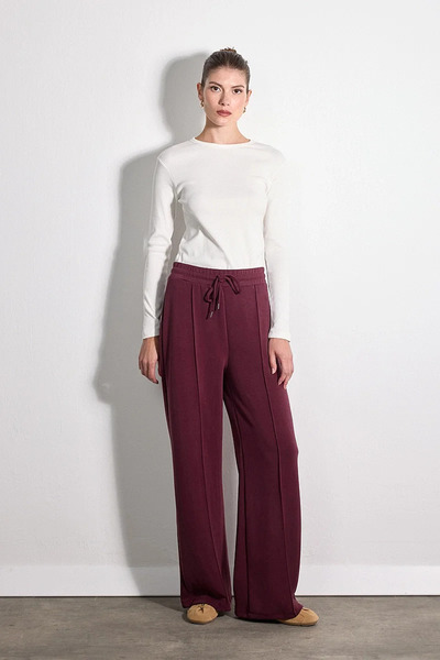Gusto Modal Sweatpants with Ribbed Leg Cuffs - Burgundy