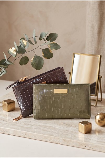 LYRA Bags & Accessories مجموعة حامل بطاقات بتصميم بسيط مكونة من قطعتين