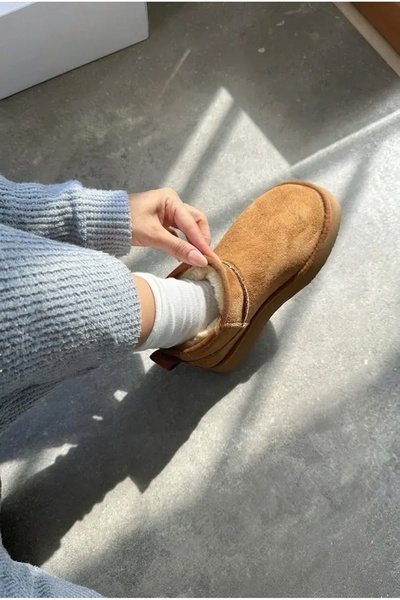 TOLİA Thick-Soled Ultra Mini Fur Boots