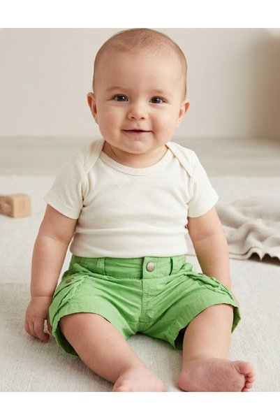 Evendi Pantaloni scurti, Verde
