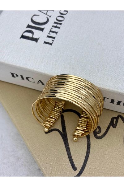 Hedef Bijuteri Gold-Colored Multi-Look Adjustable Wavy Cuff Bracelet