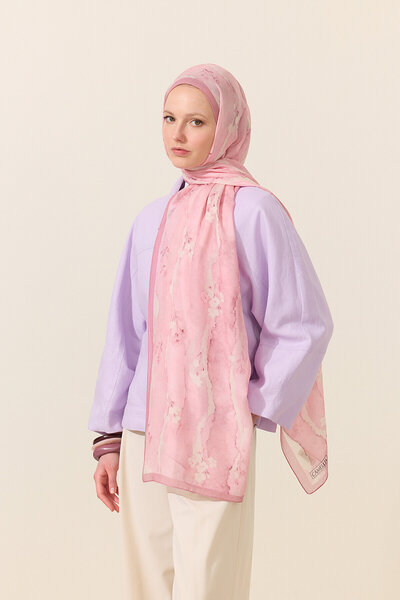 cs camellia scarf Prolećni utisak Velur—Roze