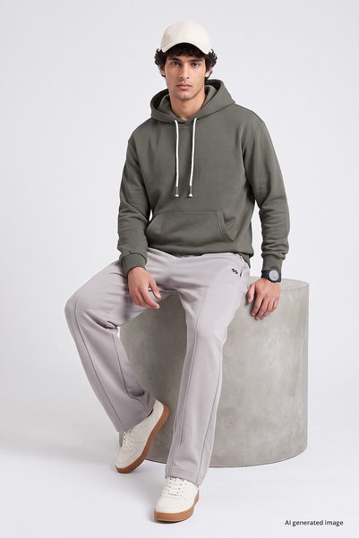 TOMMY LIFE Khaki Standard Fit Basic Men's Sweatshirt - 88513